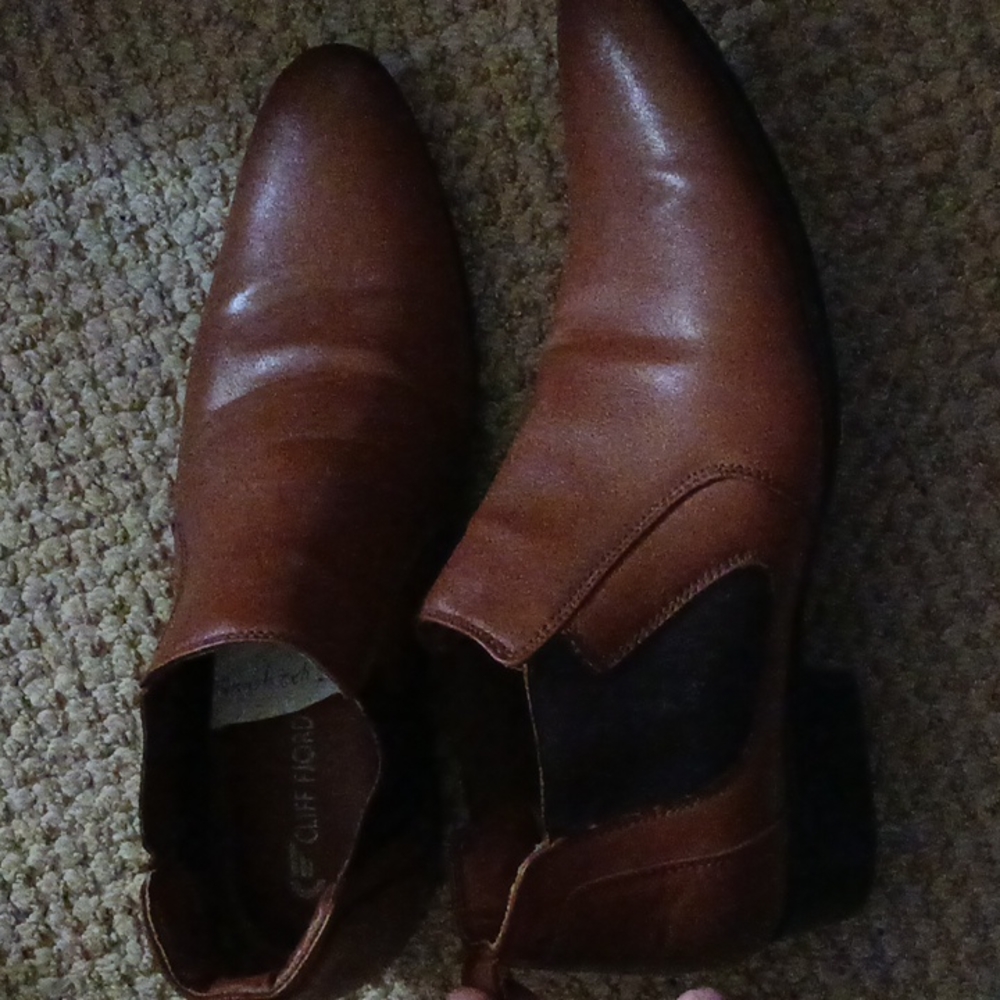 Shoes - Picture 2 of 2